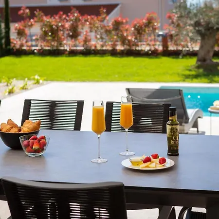 Florence By Ilc-istria Luxury Collection Villa Brtonigla