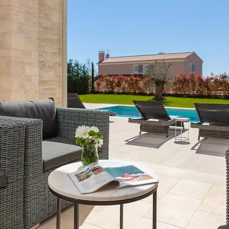 Florence By Ilc-istria Luxury Collection Villa Brtonigla
