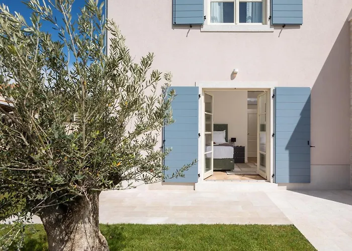 Florence By Ilc-istria Luxury Collection Villa