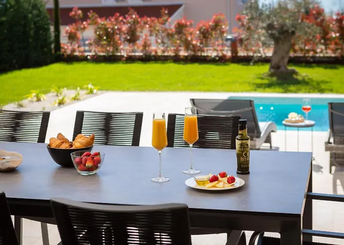 Florence By Ilc-istria Luxury Collection Villa Brtonigla