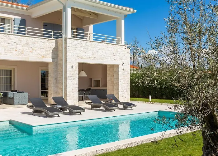 Florence By Ilc-istria Luxury Collection Villa Brtonigla