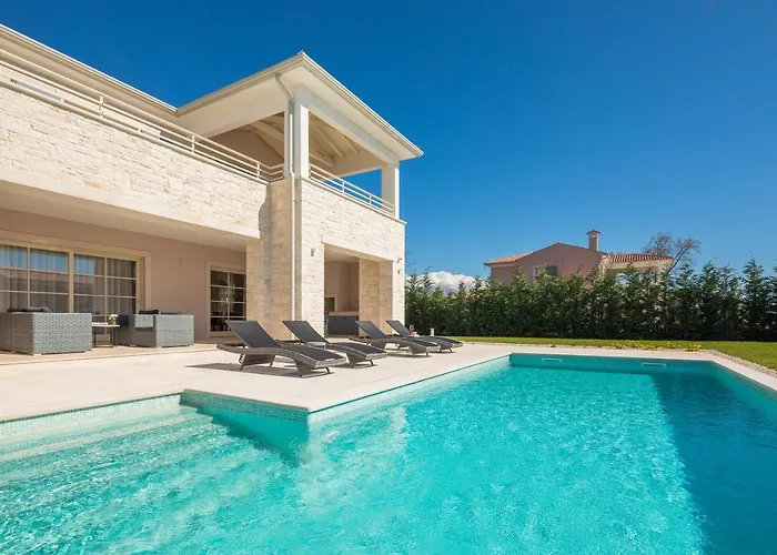 Florence By Ilc-istria Luxury Collection Villa Brtonigla